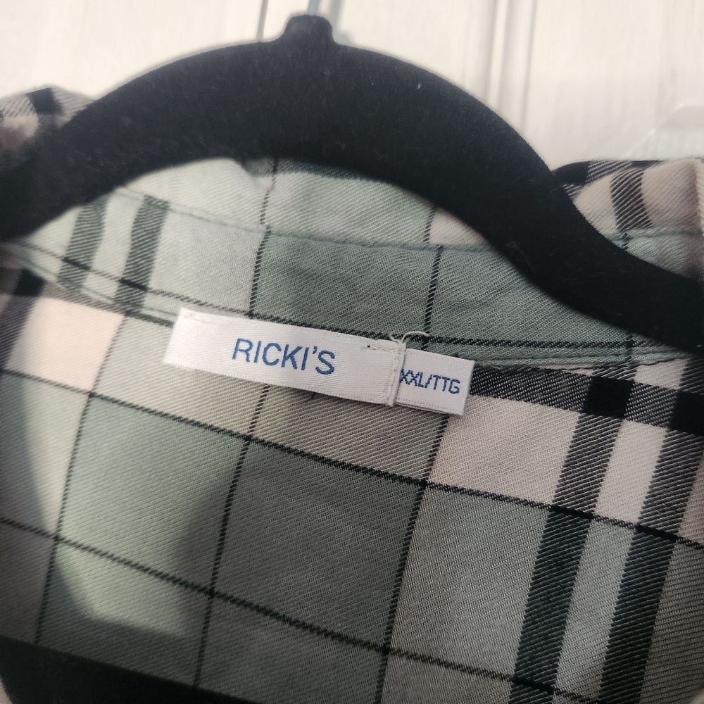 Rickis Womens Plus Size Super Soft Long Sleeve Button Down Size XXL/2x - Picture 8 of 14